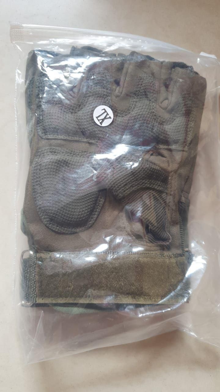 Tactical Half-Finger Motorcycle Gloves – Non-Slip Rubber Knuckle Protection for Biking & Outdoor Adventure 🏍️🧤