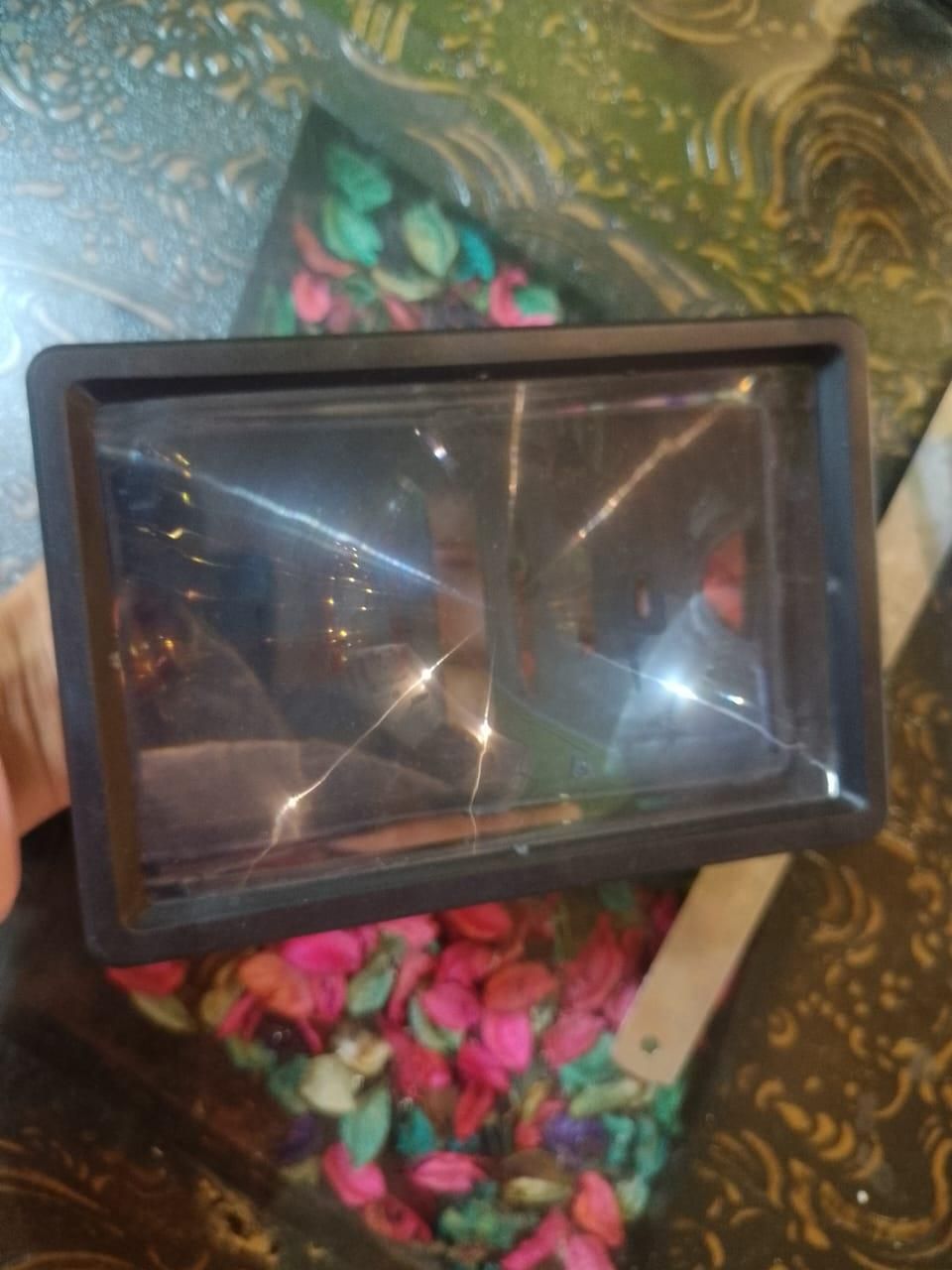 HD Mobile Screen Magnifier – 5X Large Screen Expander & Portable 3D Movie Amplifier for All Smartphones 📱🎥