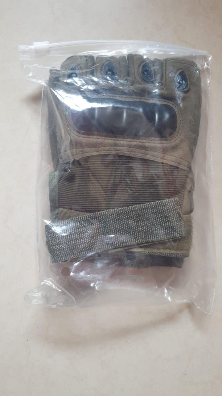 Tactical Half-Finger Motorcycle Gloves – Non-Slip Rubber Knuckle Protection for Biking & Outdoor Adventure 🏍️🧤